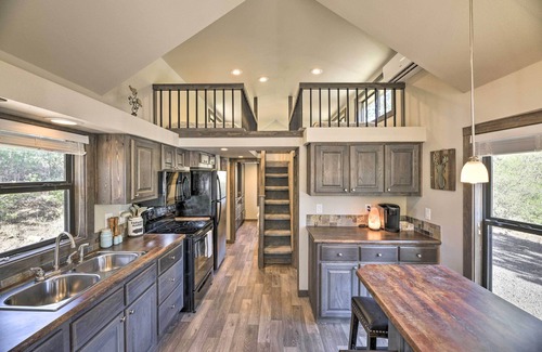 Pagosa Hills Cabin | Roomy Pagosa Springs Tiny Cabin: 1 Mi to Downtown