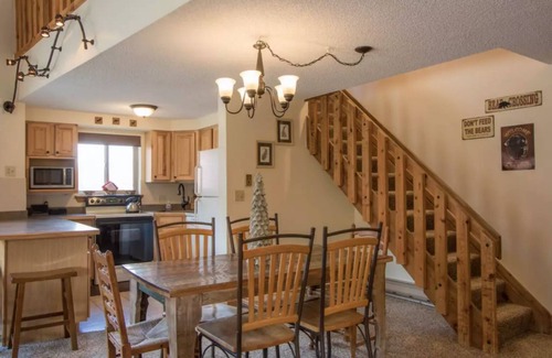 Four O'Clock Condo | Roomy ski-in 2BD+Loft. Easiest location in Breck