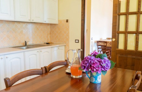 Bolsena House | Rosa Tea by Interhome