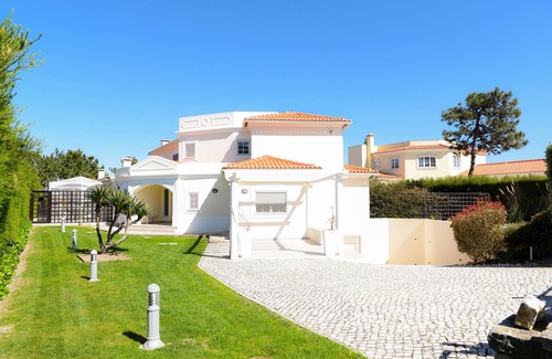 Praia del Rei Villa | Rosa Villa