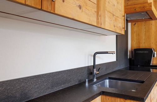 Noveli Apartment | Rosablanche D Attique by Interhome
