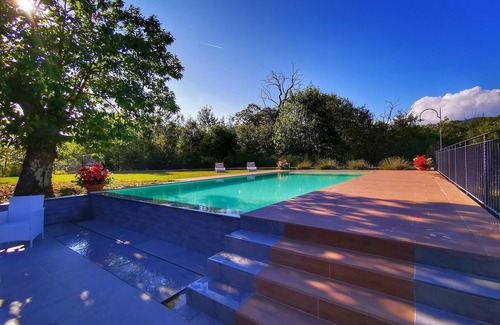 Villa Collemandina Villa | Rosalba, Private solar heated pool, walk restaurants, romantic, mountain views.