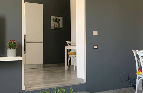 Cinisi House | Rosalia Homestay - Four Vanelle Apartments