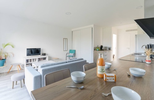 Ploudalmezeau Apartment | ROSCAROC ENEZ KARN - Nice T2 sea view near the beach