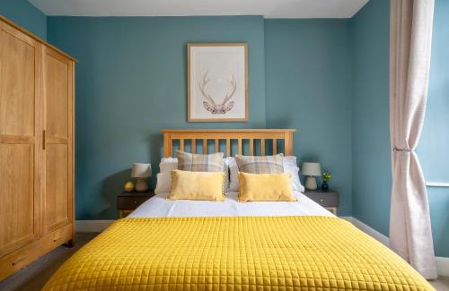 New Town Apartment | Rose Apartment