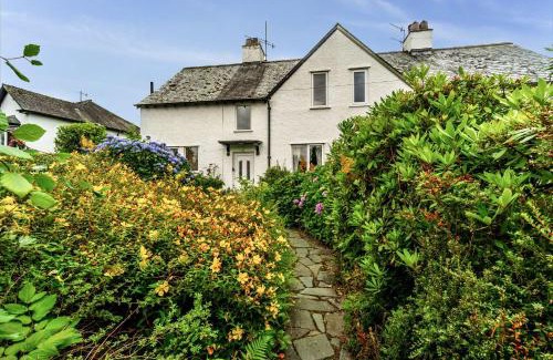 Braithwaite House | Rose Bank Cottage