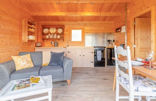 Devils Bridge House | Rose Cabin - One Bedroom House, Sleeps 2