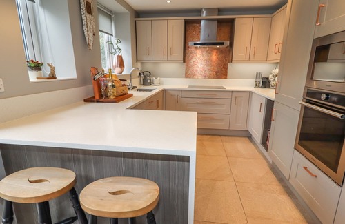 Matlock Cottage | ROSE COTTAGE, family friendly, luxury holiday cottage in Matlock