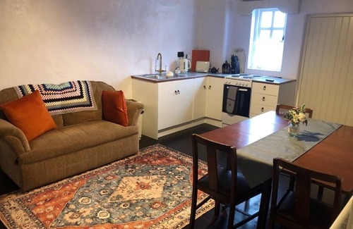 Cookstown Cottage | Rose Cottage