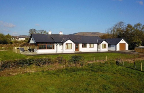 Muff Cottage | Rose Cottage