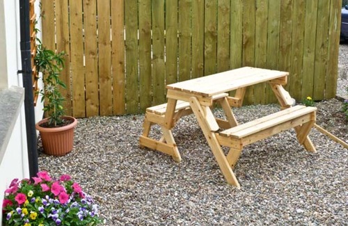 Ovington Cottage | ROSE COTTAGE, pet friendly, character holiday cottage in Eppleby