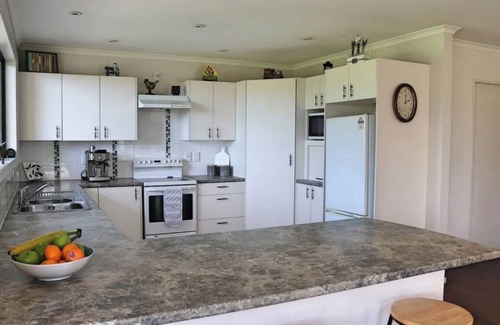 Solway Other | Rose End Escape.nHome comfort in the central Wairarapa country side