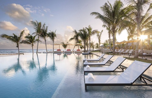 Montego Bay Villa | Rose Hall Villa 6 Bedroom Garden View, Private pool, cook, housekeeper & butler