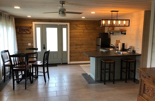 Weston Cabin | Rose’ Retreat