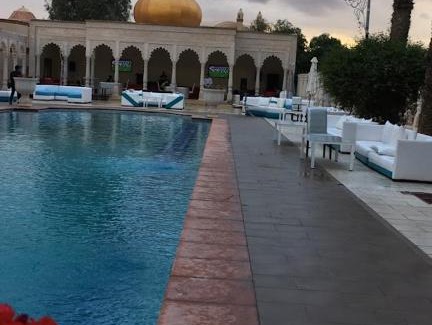 Ouahat Sidi Brahim Villa | rose villa