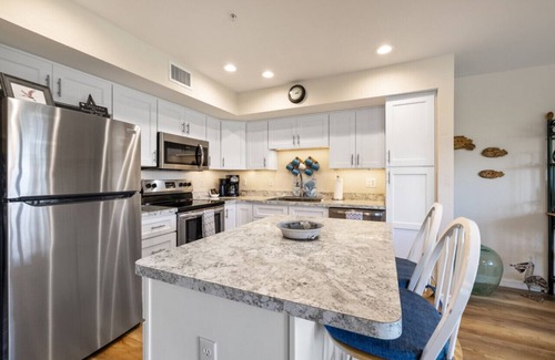 Cedar Key Condo | Roseates Retreat Condo: Sleeps 6 with an amazing view