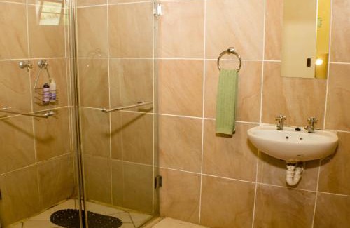 Addo Bed & Breakfast | Rosedale Organic Farm Bed & Breakfast