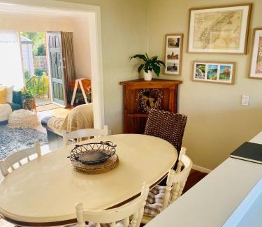 Invercargill House | Rosedale Retreat