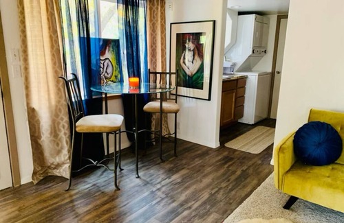 Talent Apartment | Rosegold Nature Studio- Beautiful Retreat Apartment