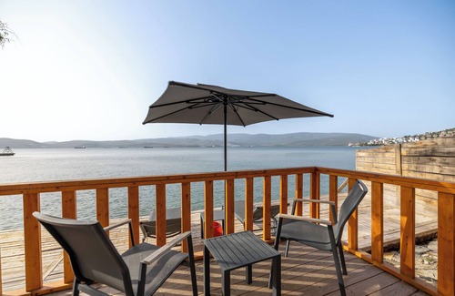 Gulluk House | Roseira Bungalov