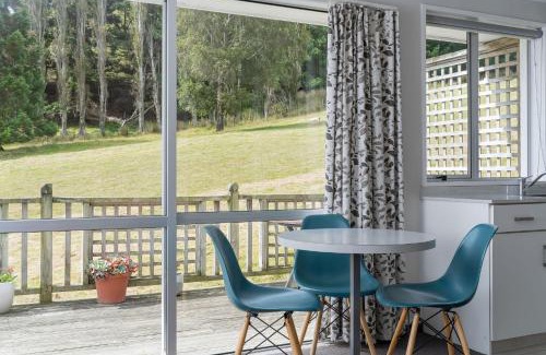 Dunedin Apartment | Roselle Farm Cottage