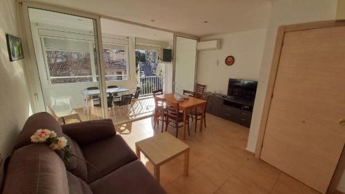 Roses Town Center Apartment | Rosesapparts Voramar - La Cuana