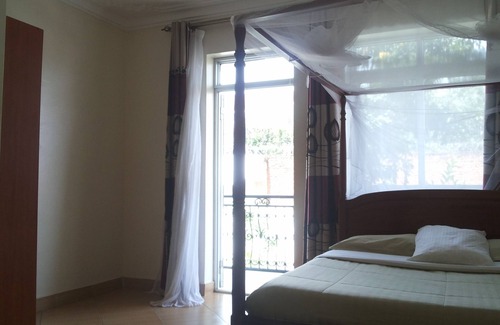 Arua Hotel | Rosevilla Hotel