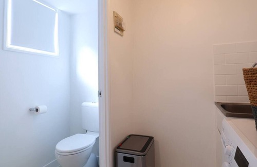 Springwood House | Rosewood Gardens 2bed1bath Springwood HOME