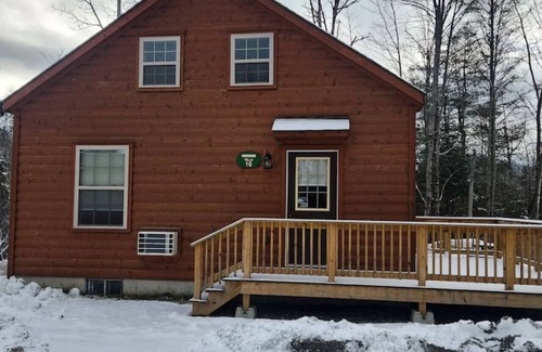 Bethlehem Cabin | Rosewood Villa, Brand new 2 bedroom log cabin!