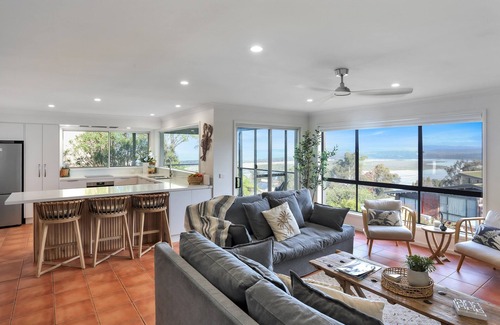 Merimbula Cabin | Rosies Seaview - 3 bedroom option