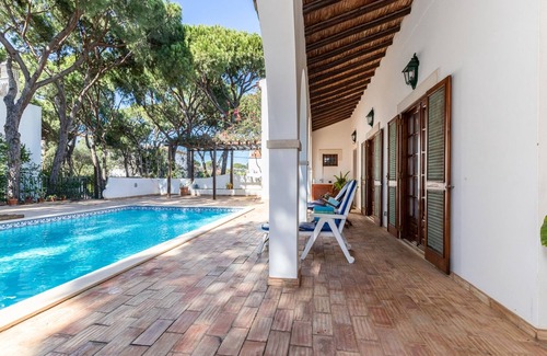 Faro Apartment | Ross Orange Apartment, Pool, Wifi