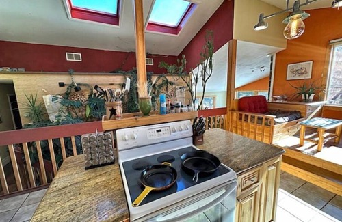 Belgrade Other | Ross Peak View Retreat @forthelovefarms