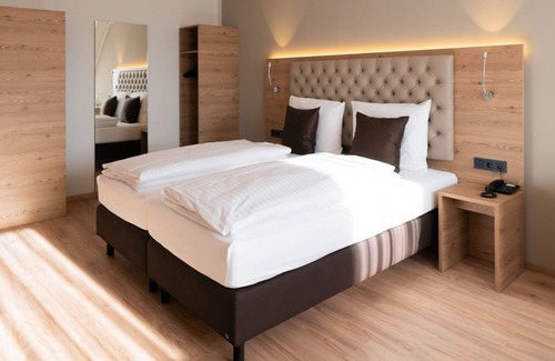Sachsen b. Ansbach Hotel | Rossano Hotel & Ristorante