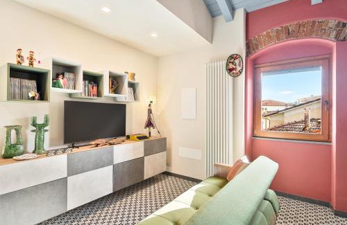 La Spezia Apartment | Rosso Malpelo