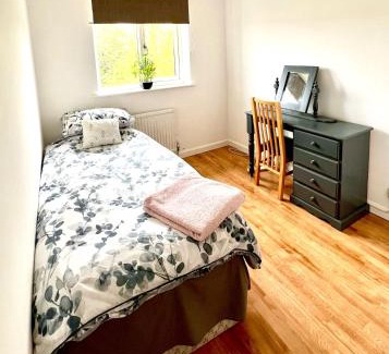 Wickersley Apartment | Rotherham Wickersley Village 2 Bedroom Apartment
