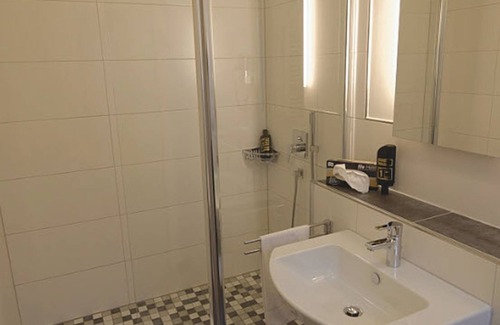 Wiesenbronn Hotel | RotHweinHotel