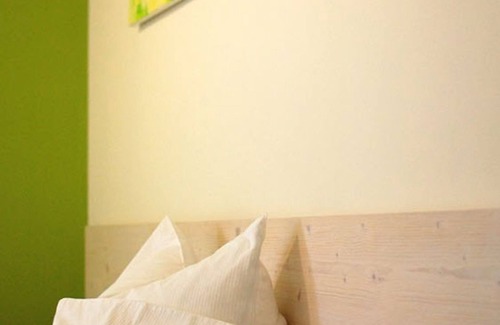 Wiesenbronn Hotel | RotHweinHotel