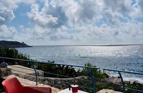 Castro Villa | Rotunda by the Sea - Castro Marina - Luxury Holiday Rental Directly by the Sea