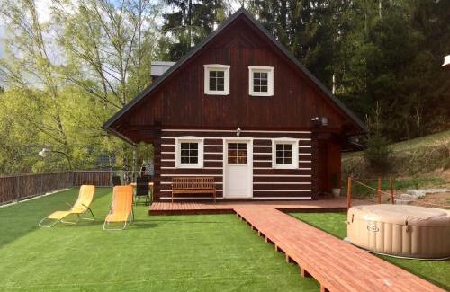 Desna Ski Chalet | Roubenka Ella