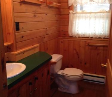 Gaines Hotel | Rough Cut Lodge