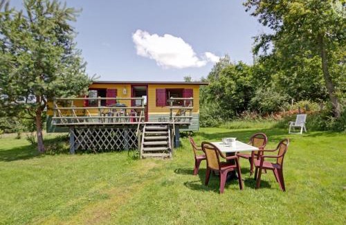 Ambierle House | Roulotte chaleureuse pour 4 pers., paisible, avec étang, animaux, proche de Roanne - FR-1-496-308