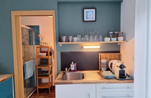 Porspoder House | Roulotte Gîtes O bien-être massage Spa Séjour bien-être en hébergement insolite roulotte Karantez ou en gîtes Melon ou Yock à 800 m des plages