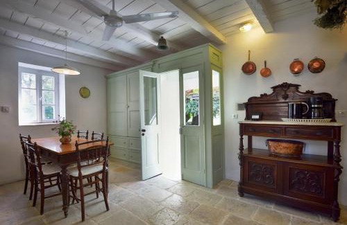 Roumanades House | Roumanades Estate