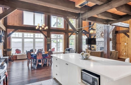 Killaloe Cottage | Round Lake Cottage