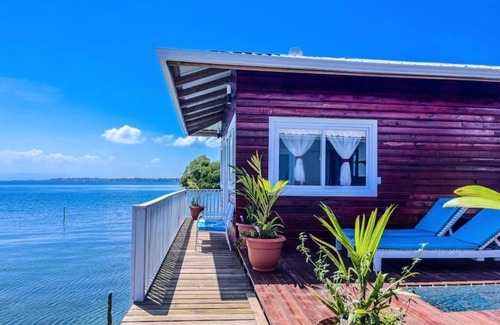 Isla Bastimentos House | Round The Point Bungalow