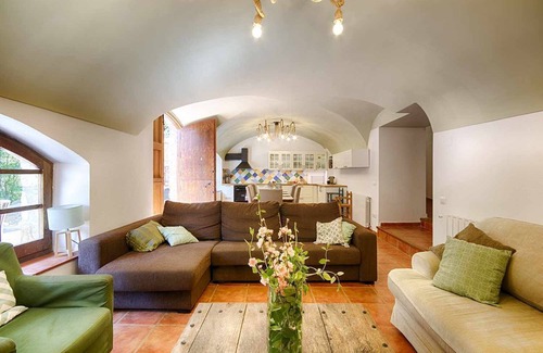 Sales de Llierca Apartment | Roure (2-8 pax)