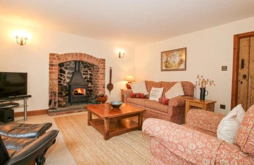 Wentnor House | Rowan Cottage