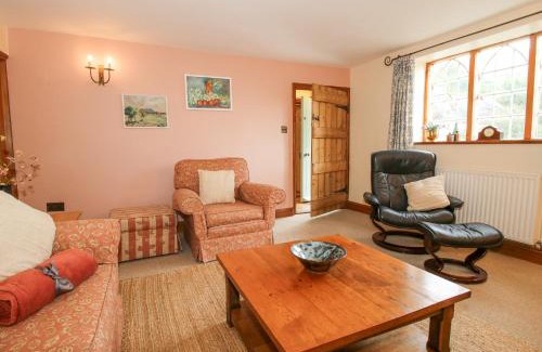 Wentnor House | Rowan Cottage
