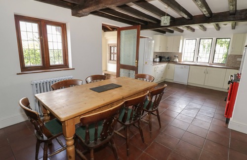 Newbold Coleorton House | ROWLANDS HOUSE, pet friendly, luxury holiday cottage in Coalville