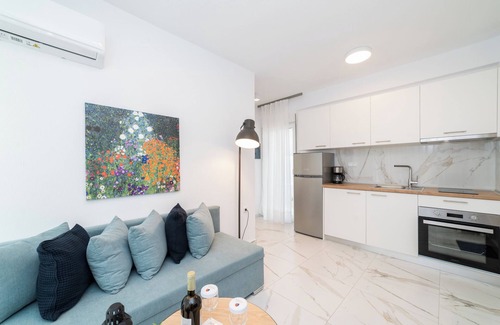 Paralia Ofryniou Apartment | Roxani -one-bedroom Apartment